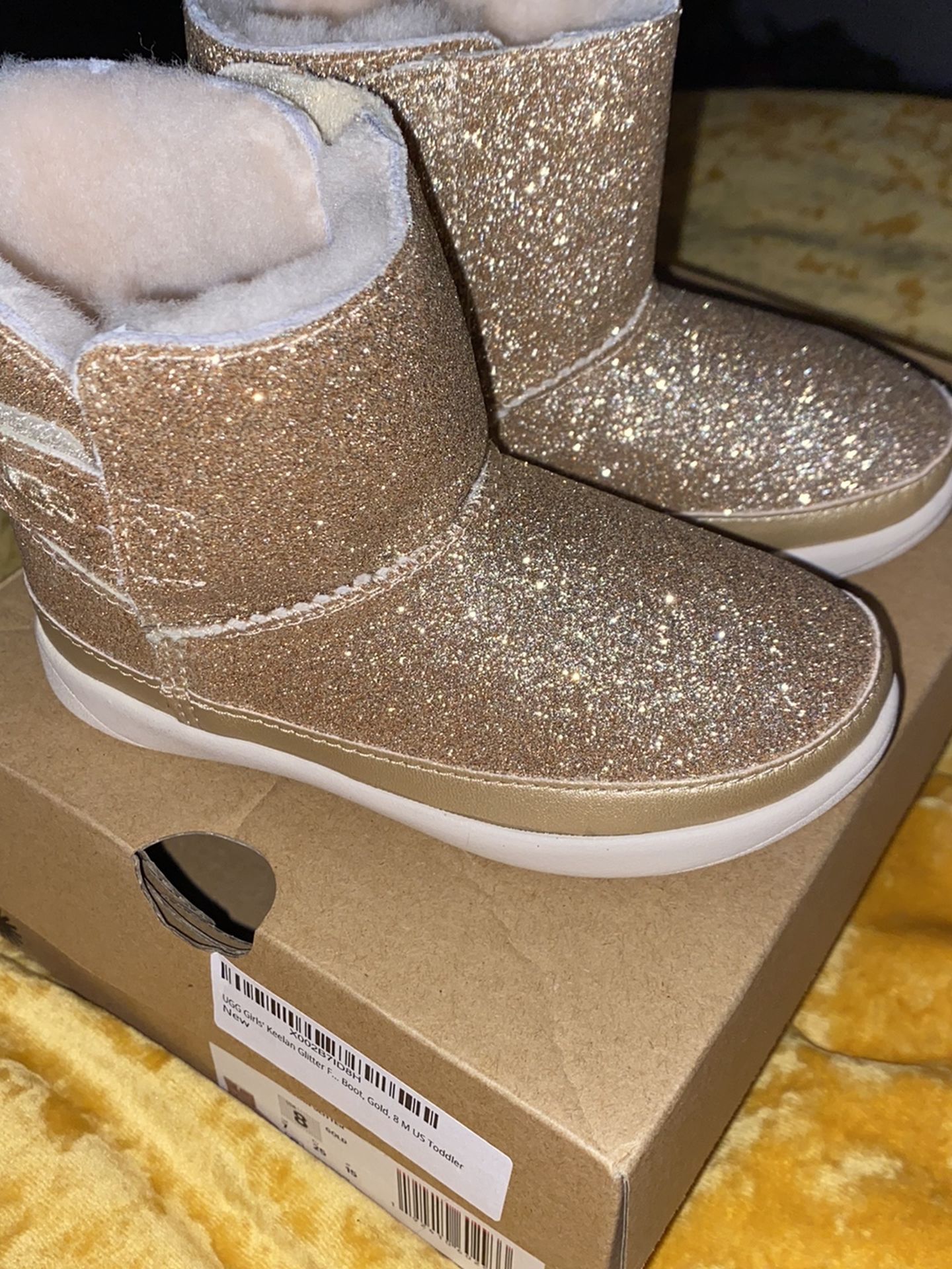 Toddler Uggs Size 8c Brand New