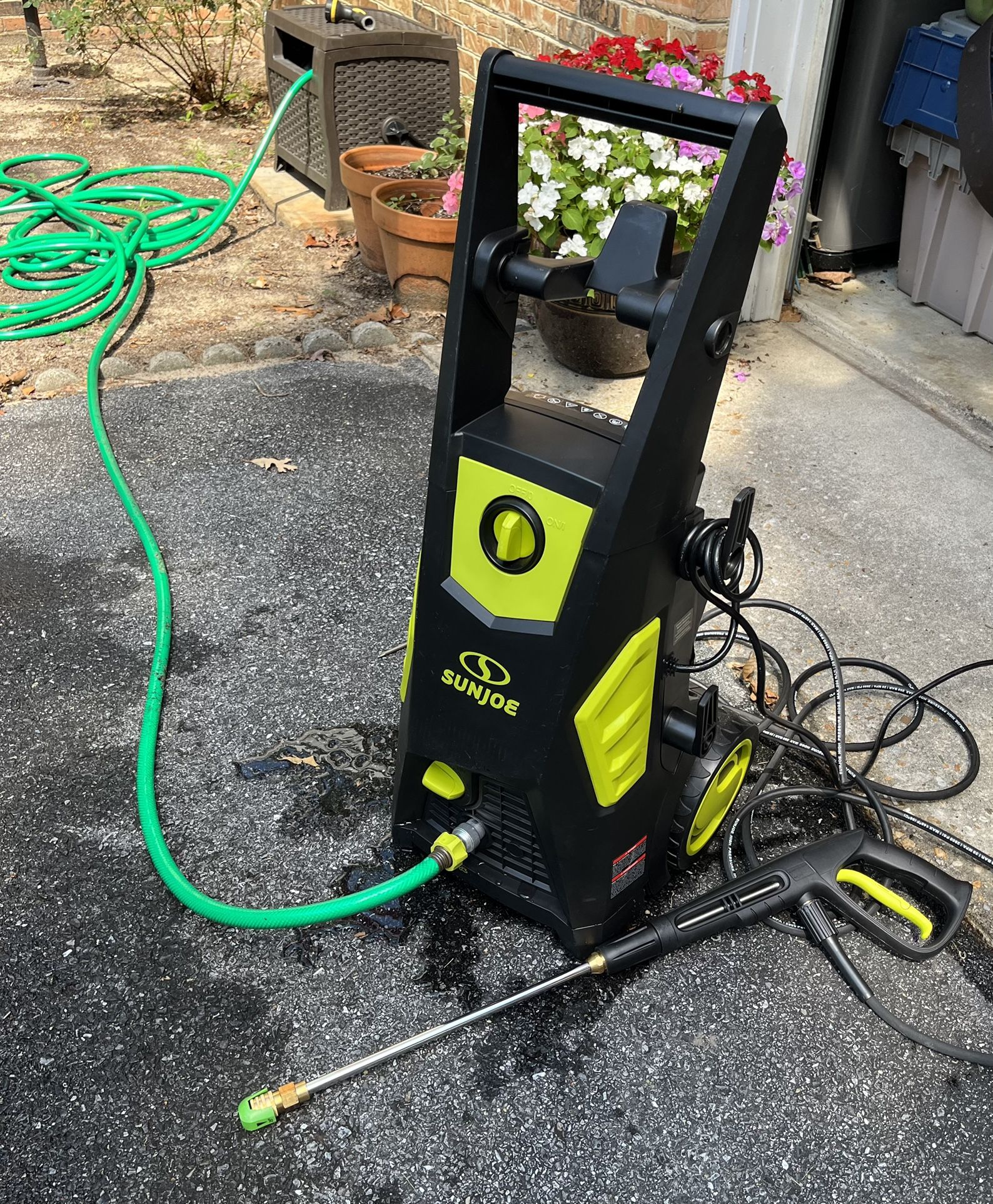 Sun Joe SPX3500 Electric Pressure Washer | Brushless Induction