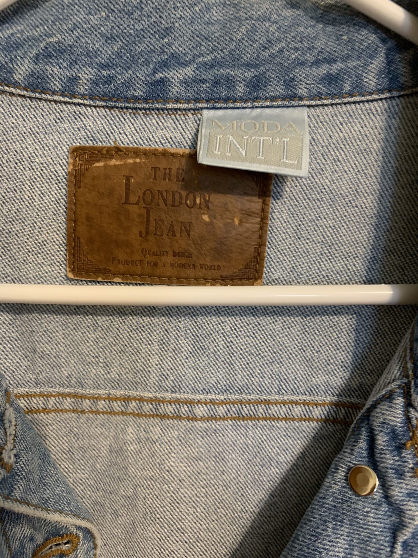 Junior’s Quality Denim Cropped Jacket