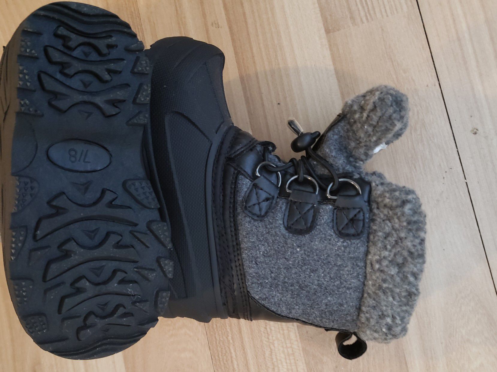 Snow Boots- Toddler M 7/8