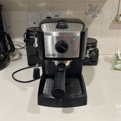 DeLonghi EC155 Espresso Coffee Maker Thumbnail