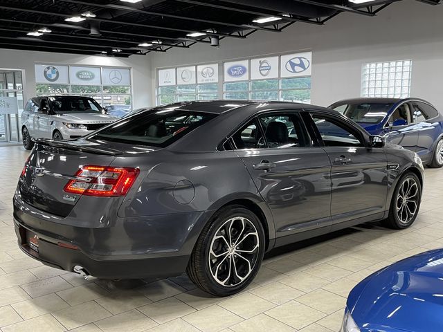 2015 Ford Taurus