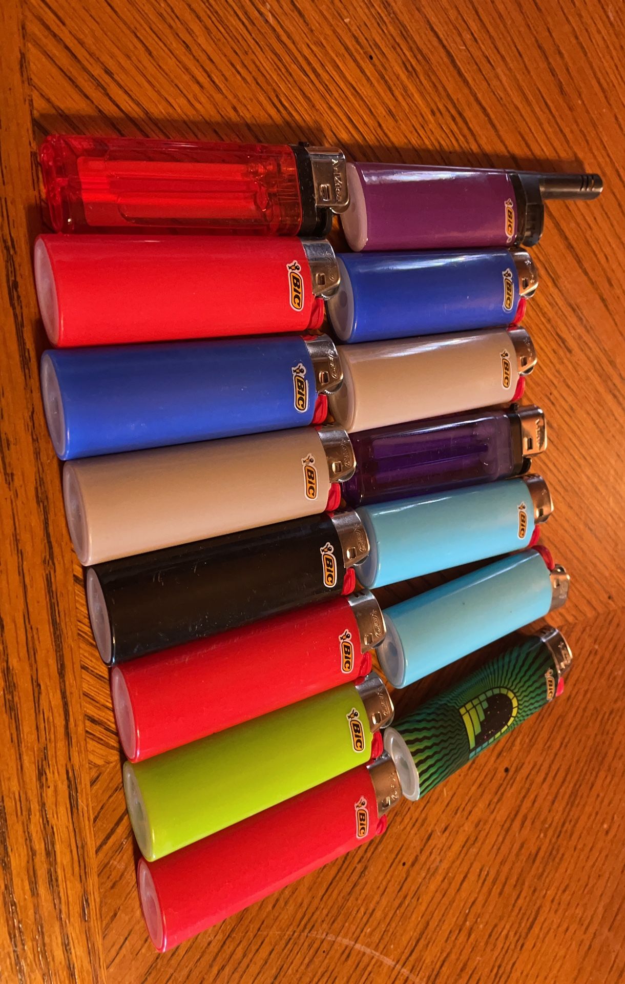 Lighters 15 Of Them / New