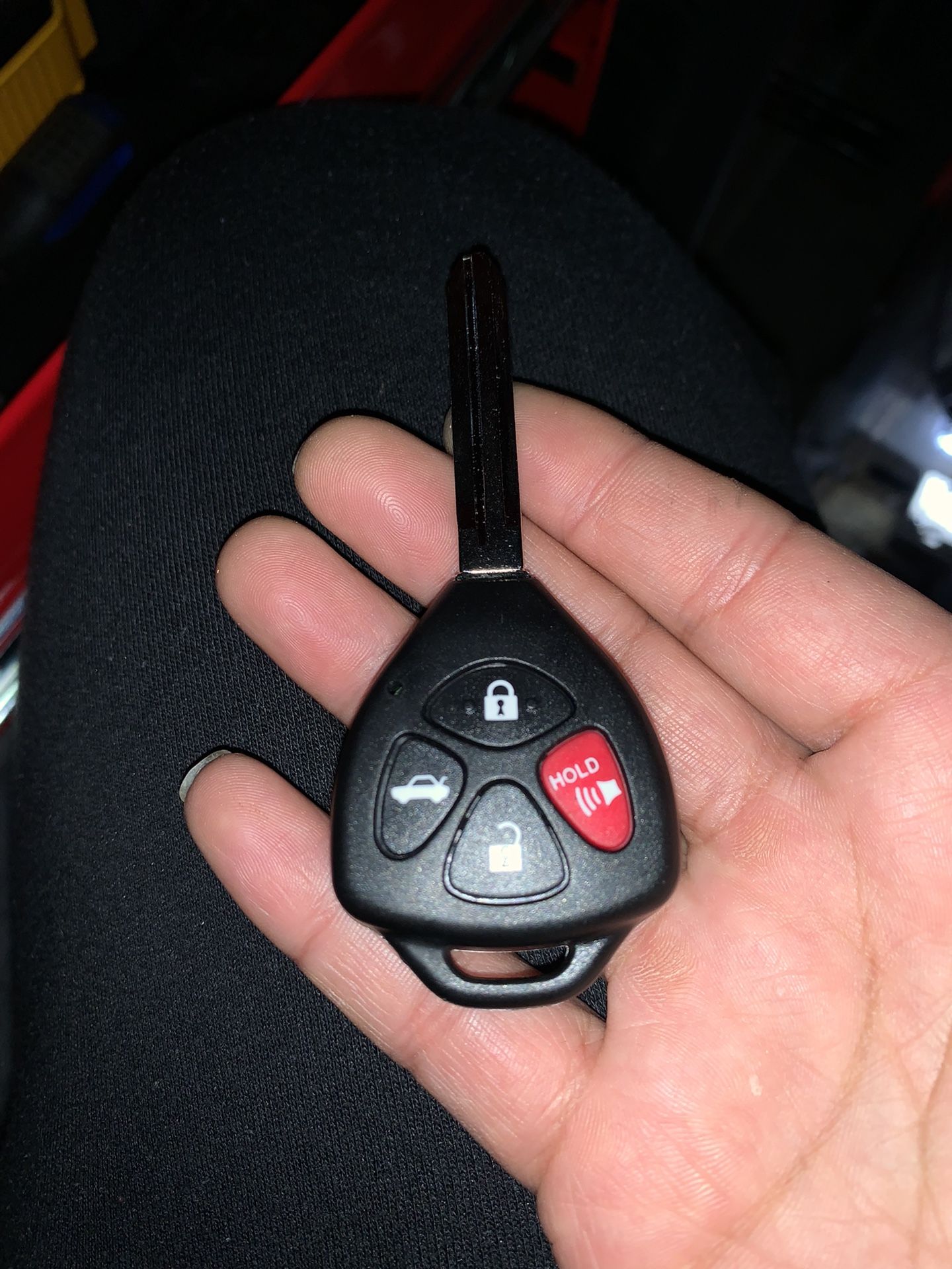 Car/Truck Keys & Remotes