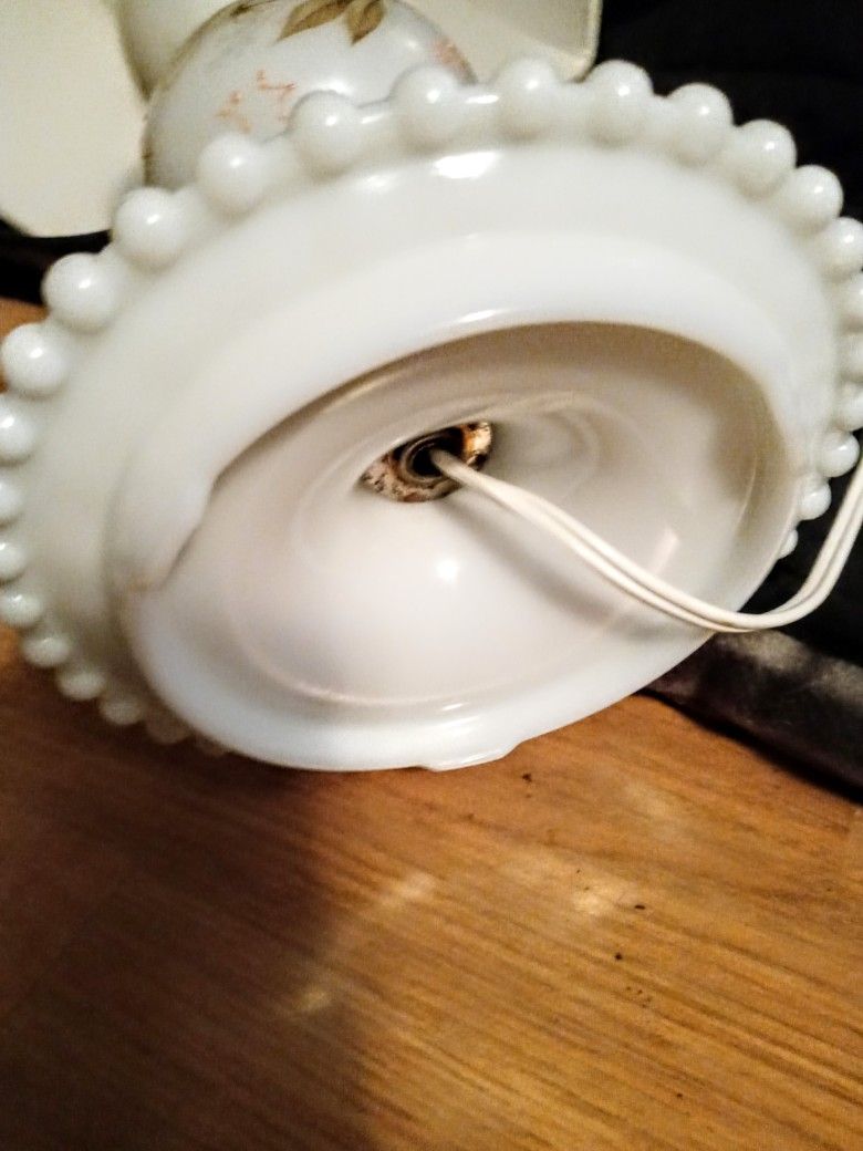 VNTG. Milk Glass Lamp