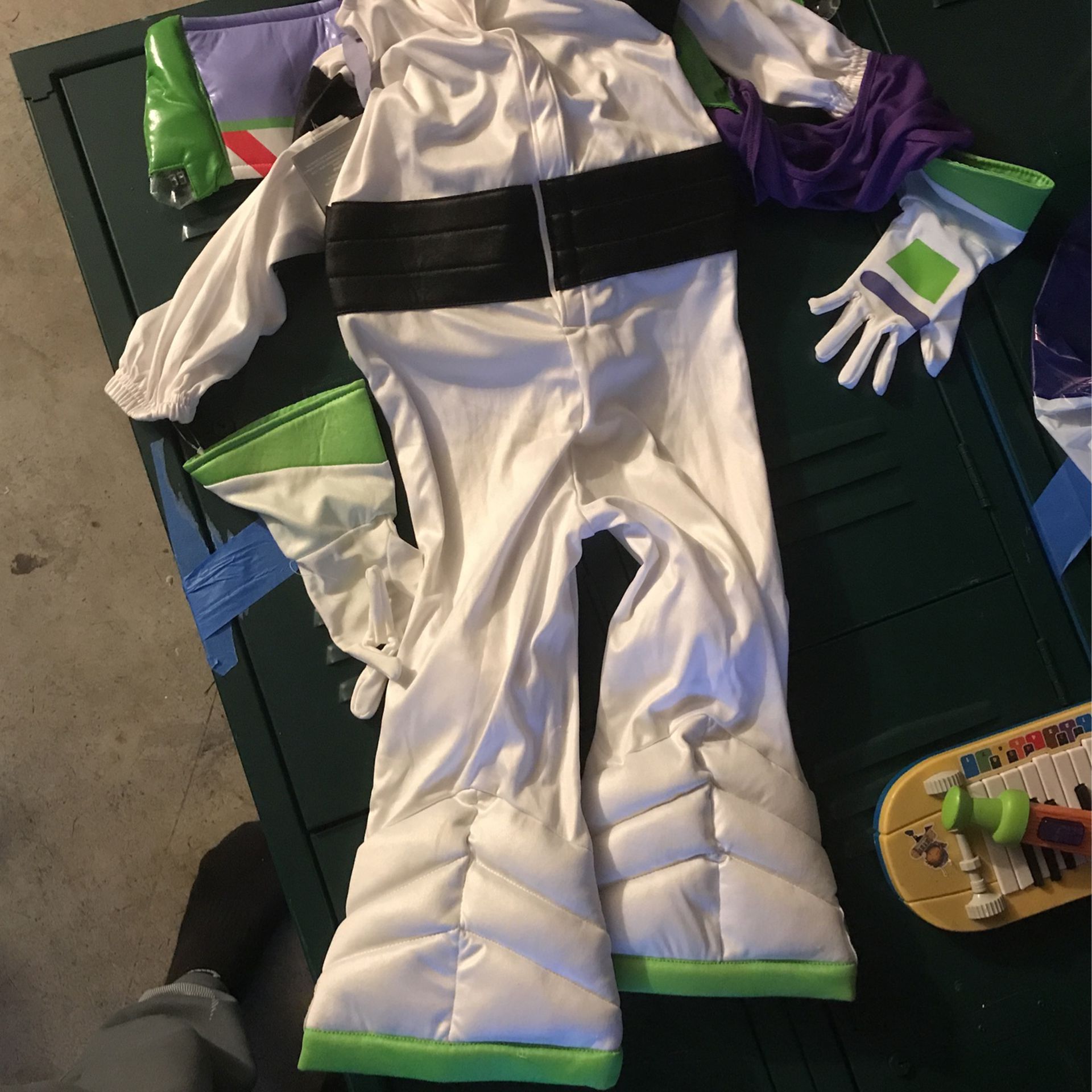 Disney Buzz Light year Costume