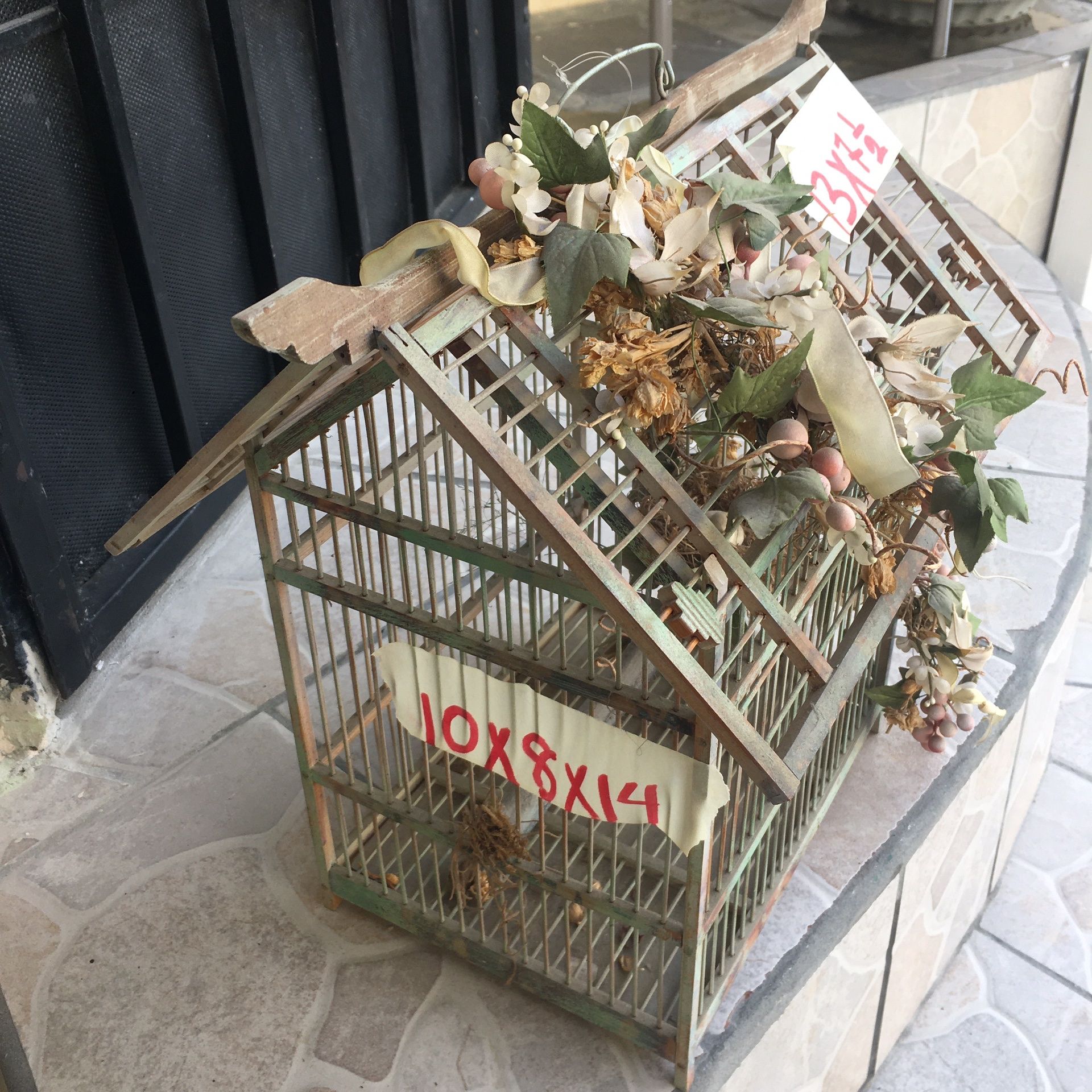 Beautiful Decorative Birds Cage
