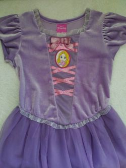 Disney Rapunzel Dress 4T Thumbnail