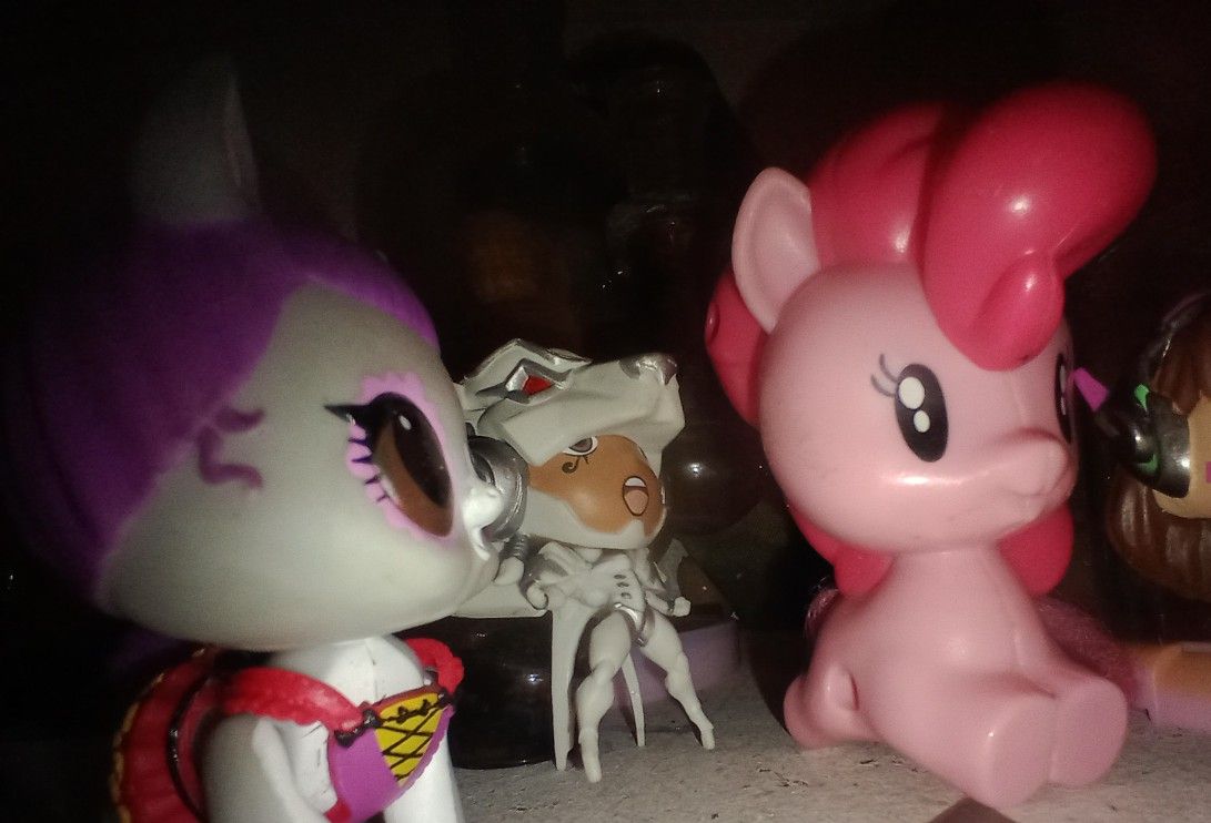 All Sorts Of Figures Collectors