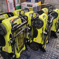 NEW & LIGHTLY USED Ryobi 40V Battery Powered Brushless Lawnmower (TOOL ONLY) Thumbnail