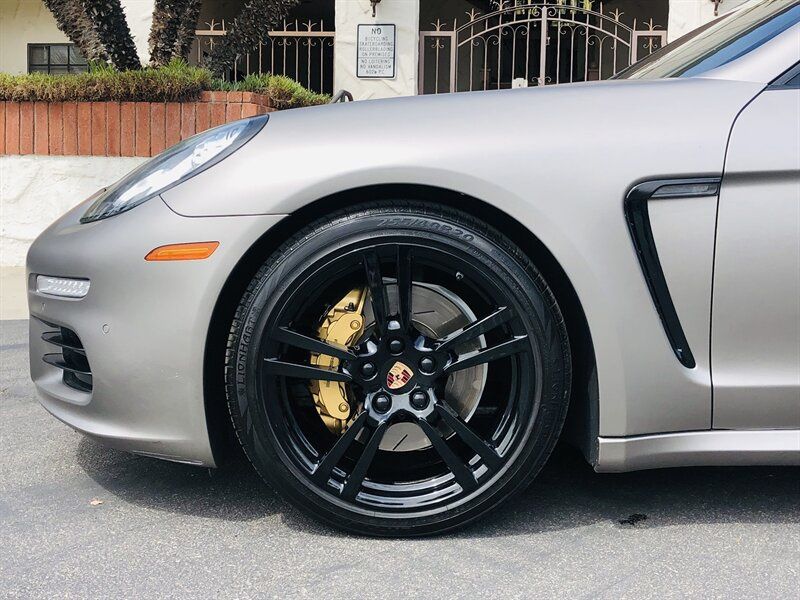 2014 Porsche Panamera