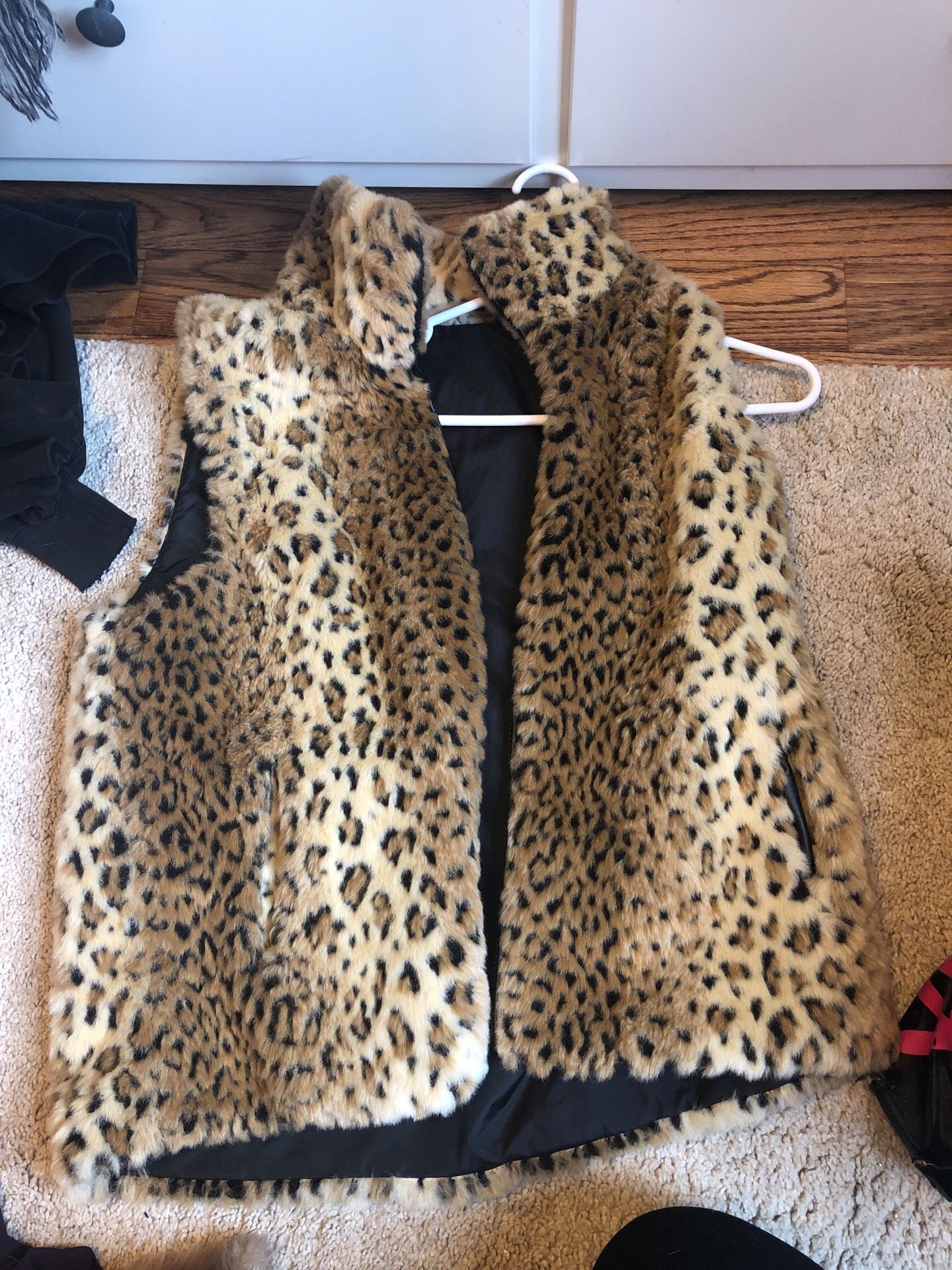Fur vest