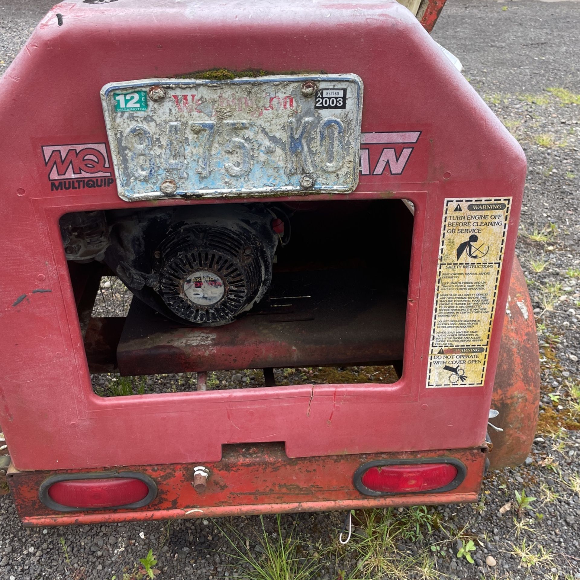 Concrete mixer with eight horse Honda motor 503 /656/3333