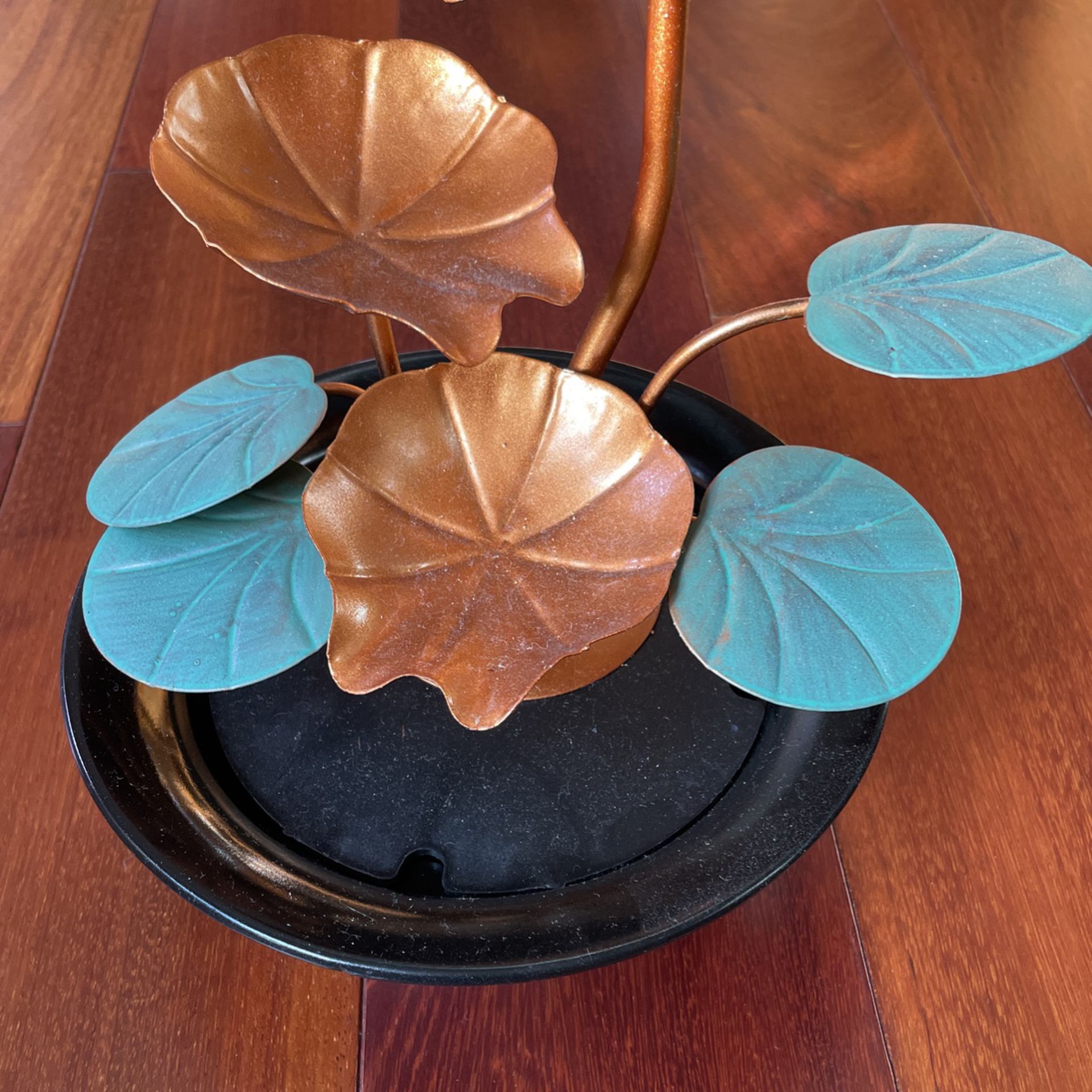 Waterlily Tabletop Fountain