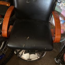Salon Chair  Thumbnail