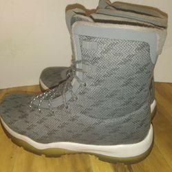 Jordan Future Boot Size 8.5 Thumbnail