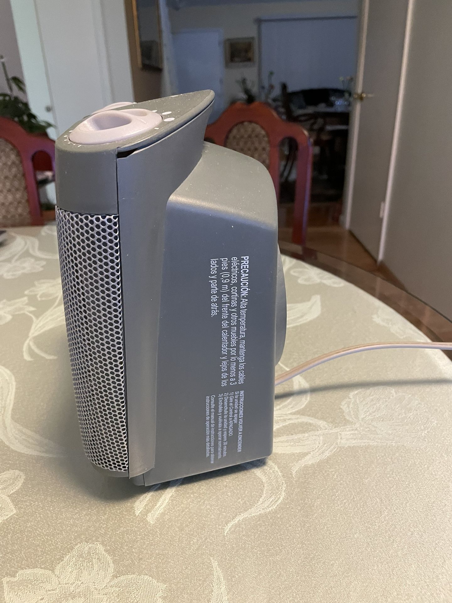 Sunbeam Compact 120V Ceramic Space Heater Model#SCH4062