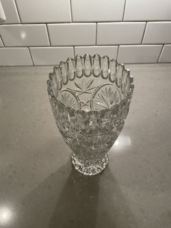 Antique Crystal Vase In Perfect Condition  Thumbnail