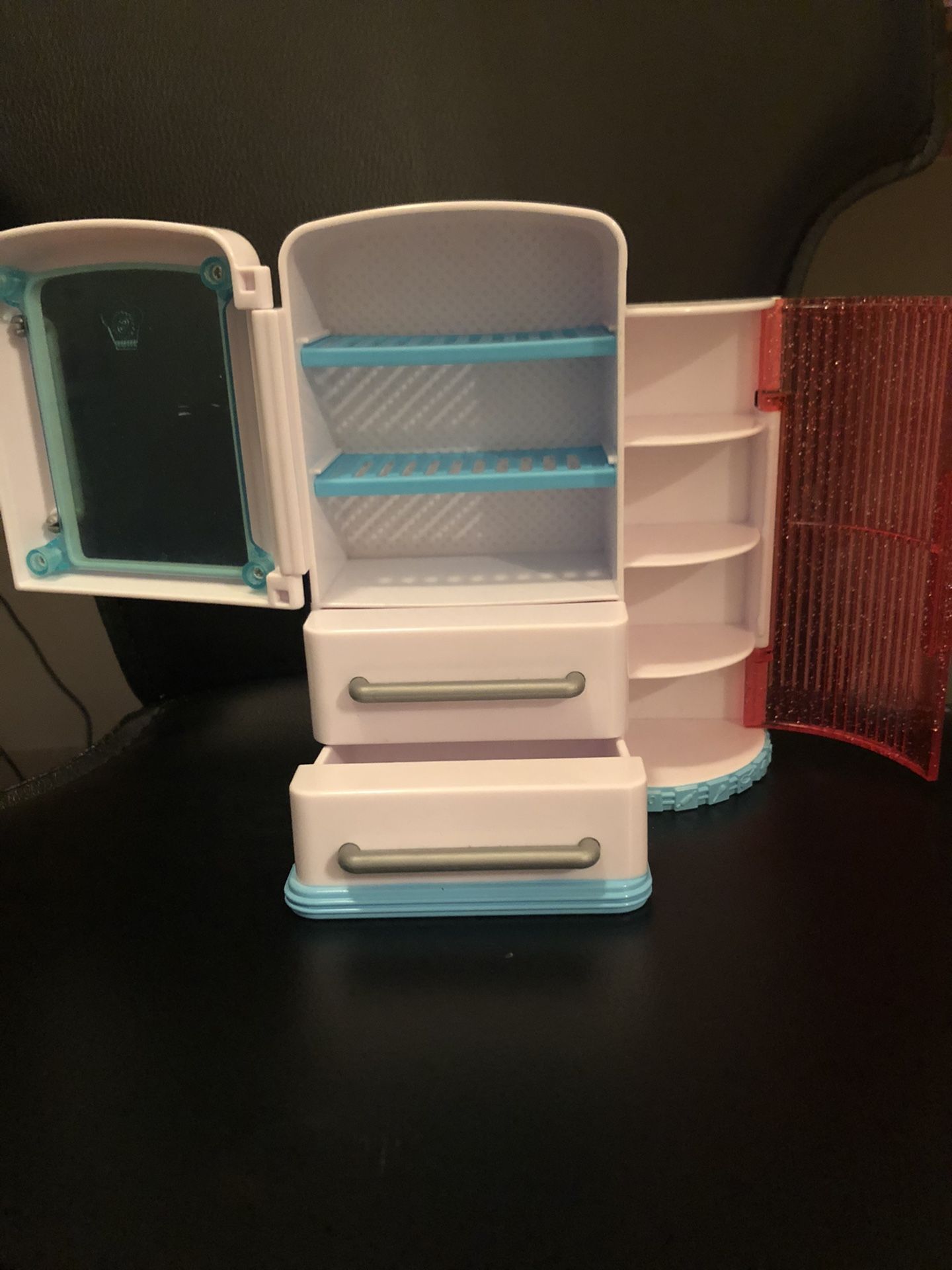 Shopkins Storage Fridge