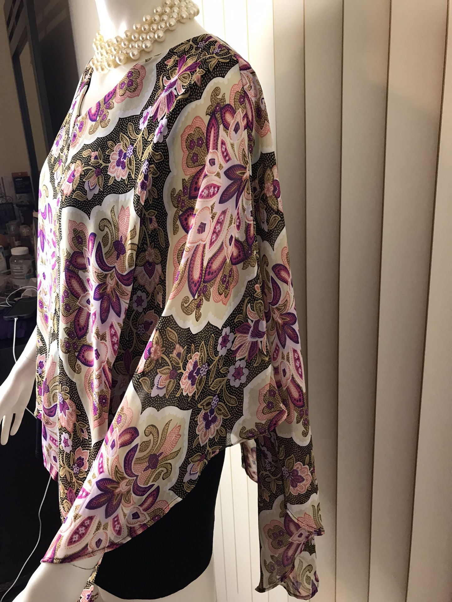 Women’s Chiffon Top/poncho/blouse/size XL