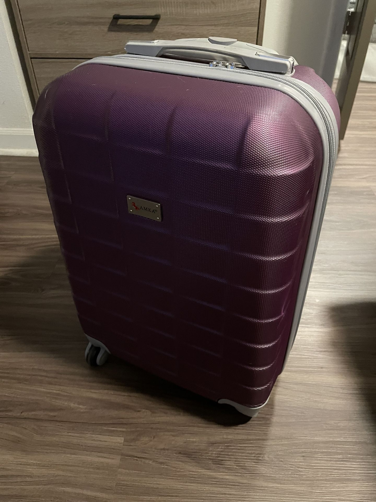 Carry On Roller Luggage