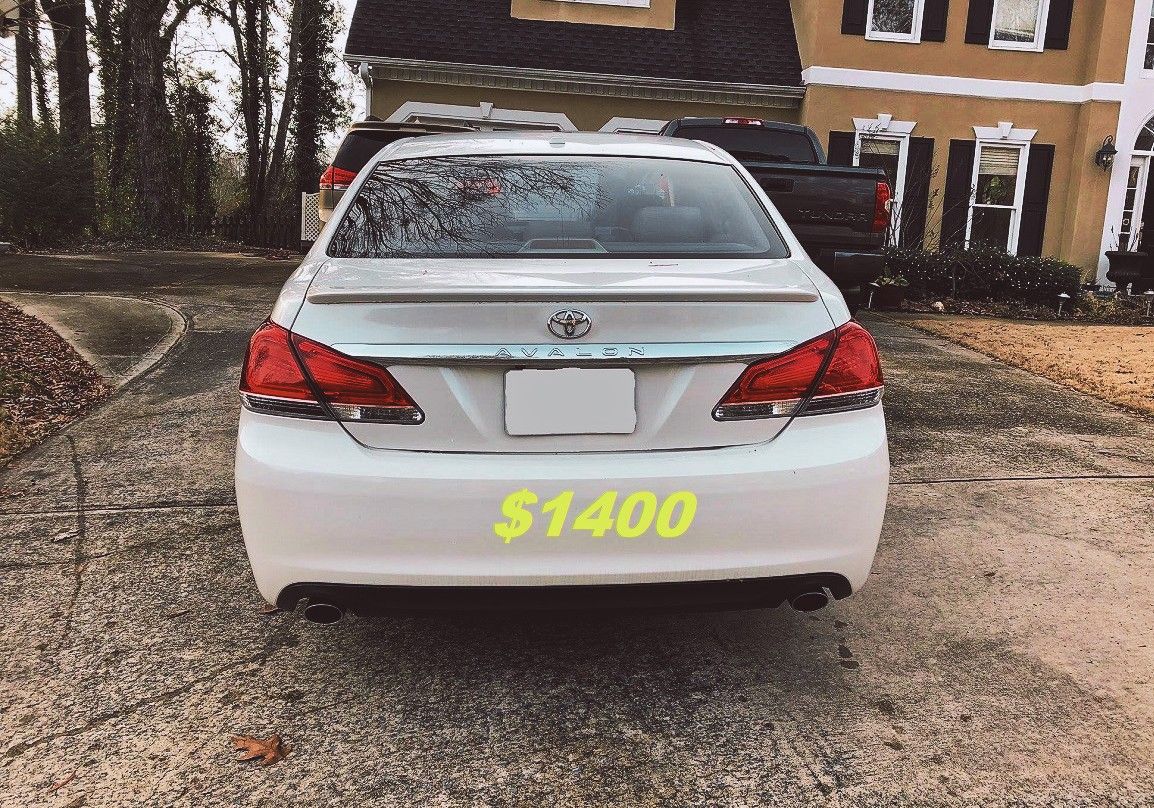 Well maintained🙏2011 Toiota Avaloñ Run good-One Owner