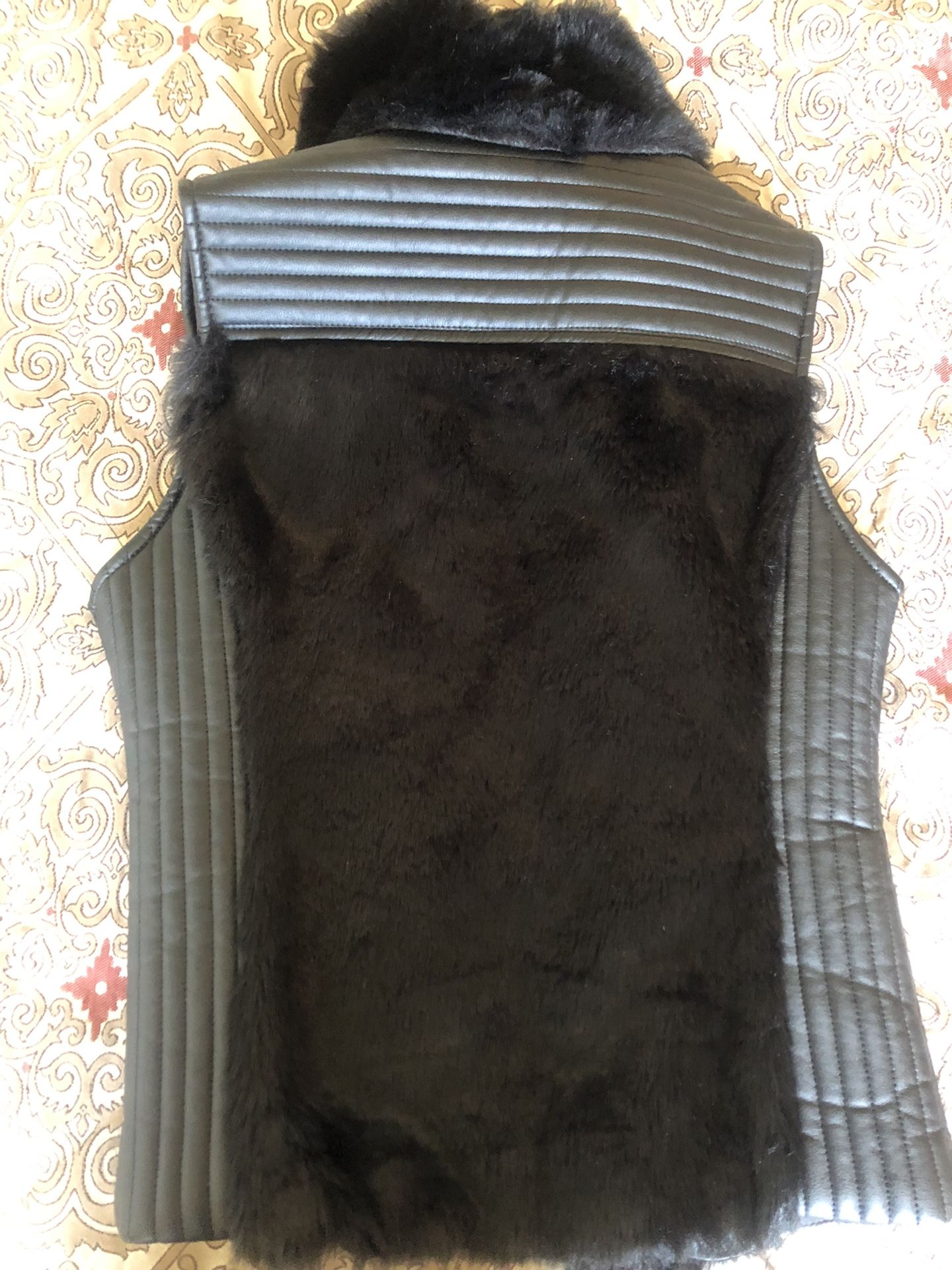 Women Vest/coat Size Med