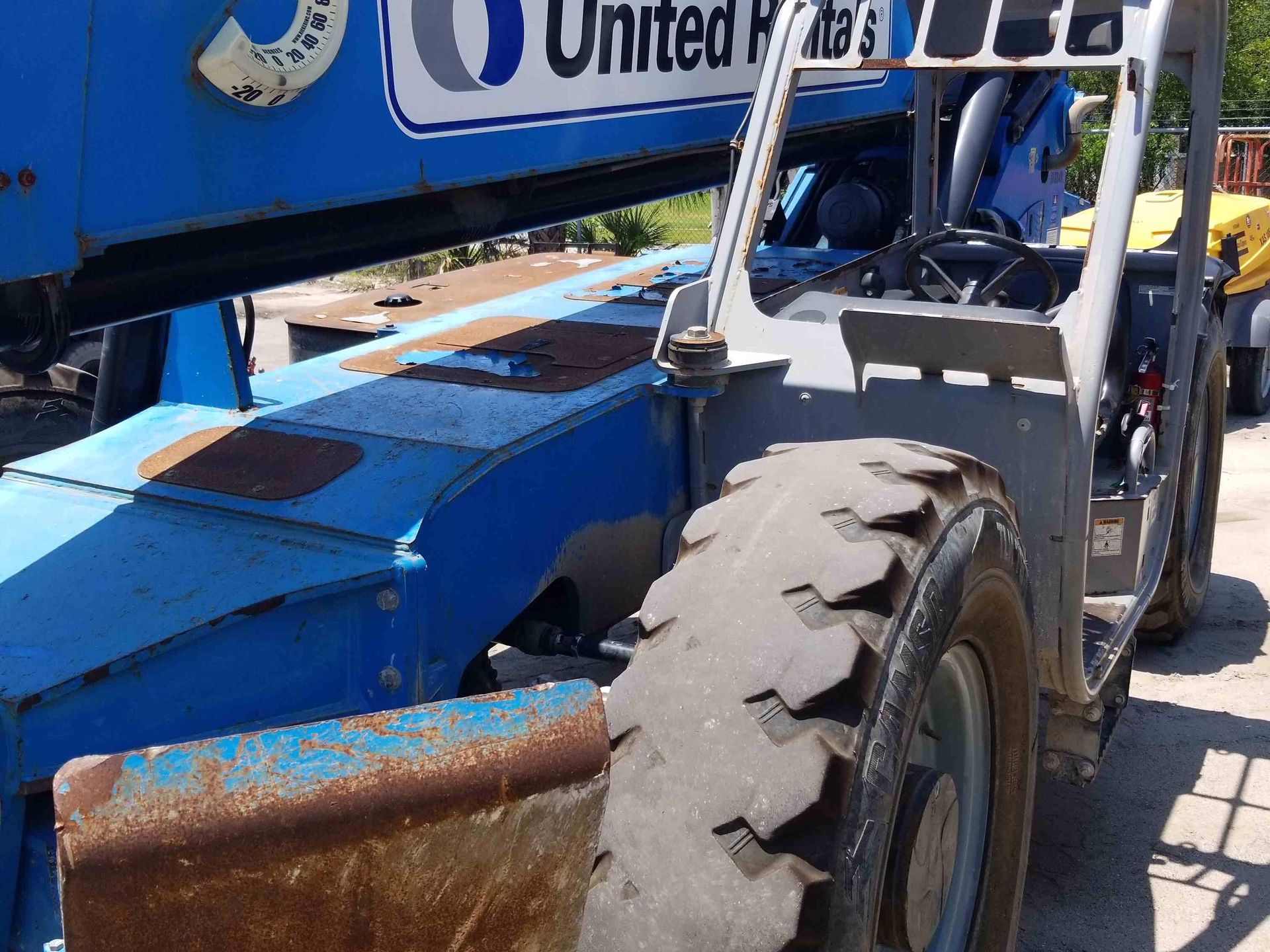 2013 Genie GTH-1056 Reach Forklift