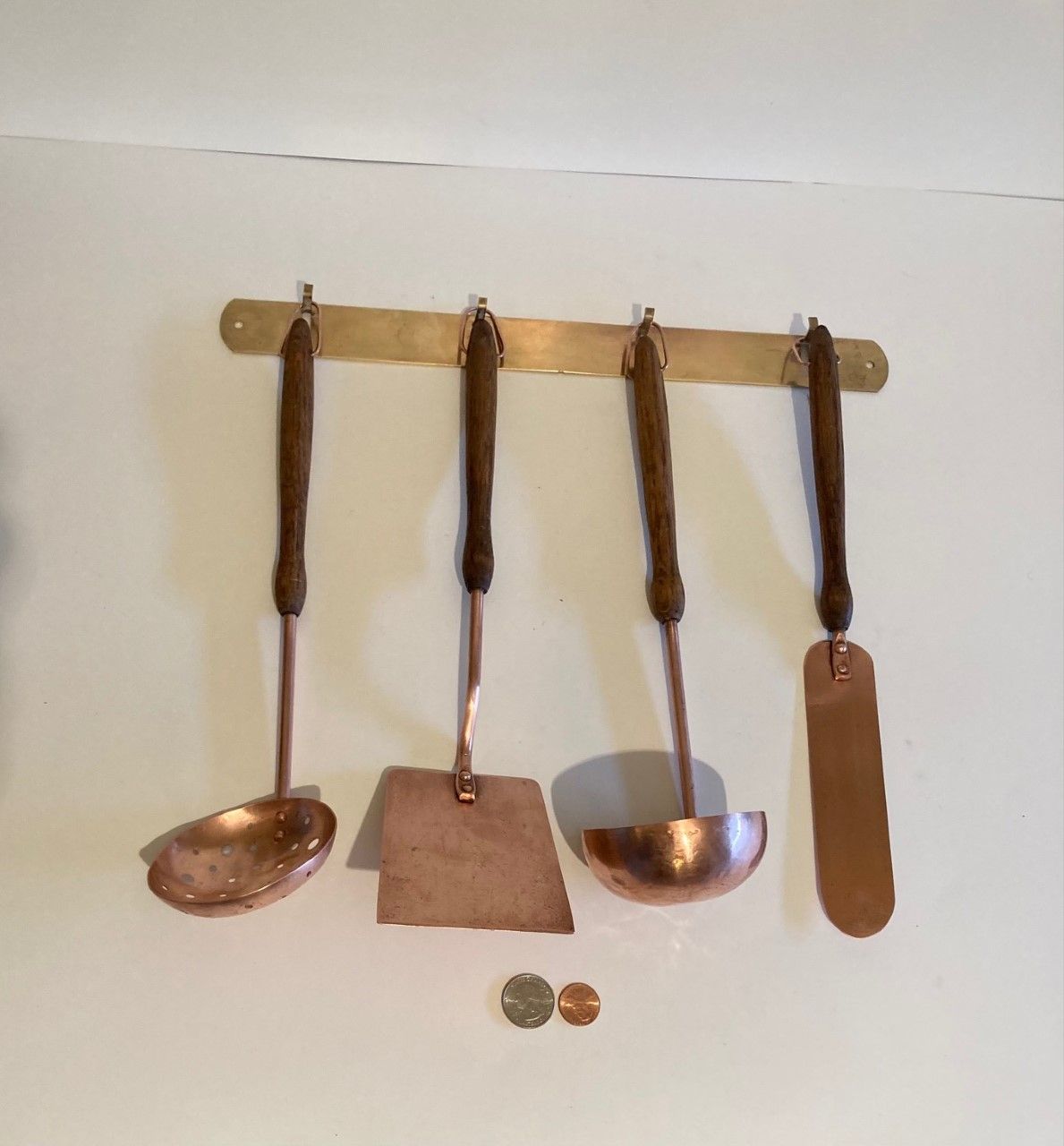 Vintage 5 Piece Set of Hanging Copper and Wood Serving Utensils, Spatula, Laddle, Strainer, Spreader, Brass Hanging Bar Holder, 14" Wide Brass Bar