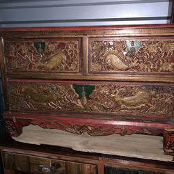 Old 3 Drawer Dresser/chest  Thing Thumbnail
