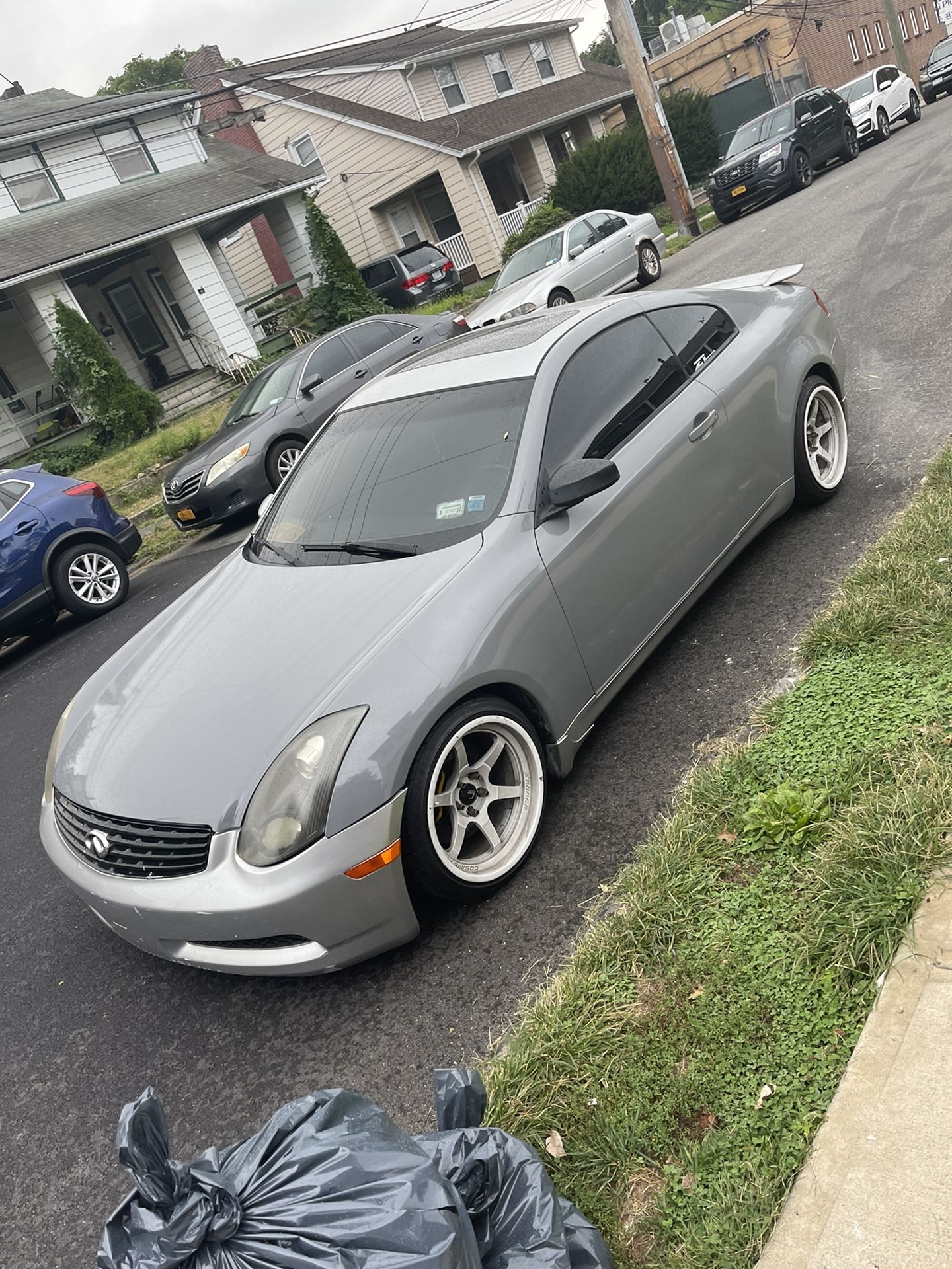 05 Infiniti G35 Coupe