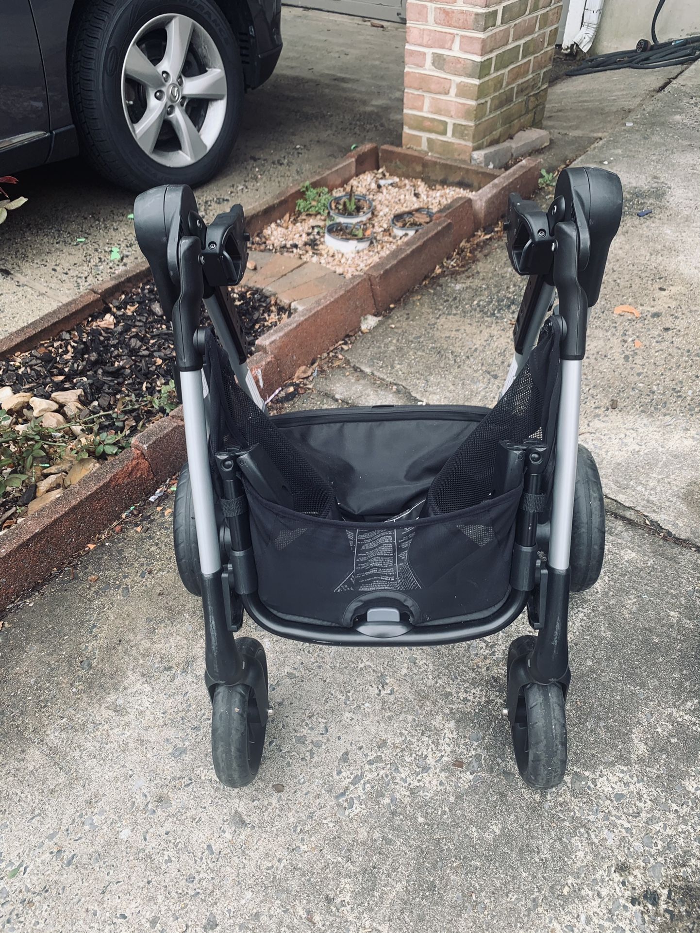 Baby Stroller - Like New
