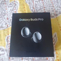 Like New Galaxy Buds Pro (Black) Thumbnail
