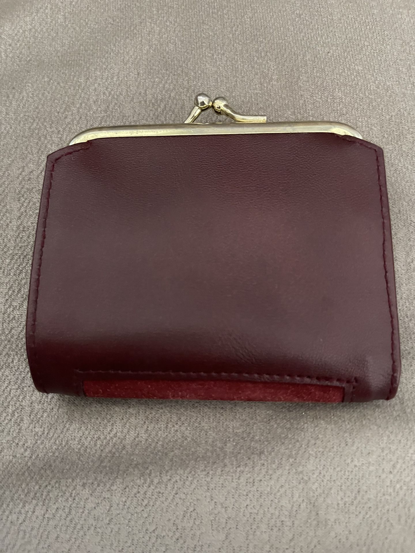 Women's soft leather small wallet with ID window coin purse Size : W / 3,5 / H / 4,5