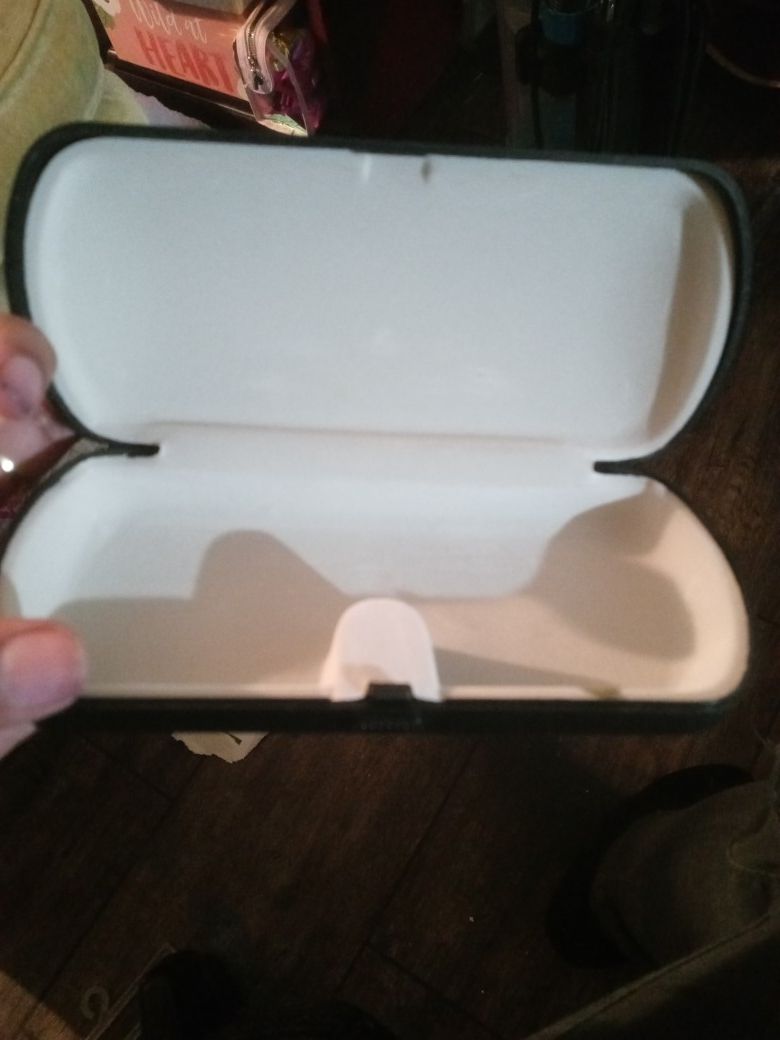 Eyeglass case