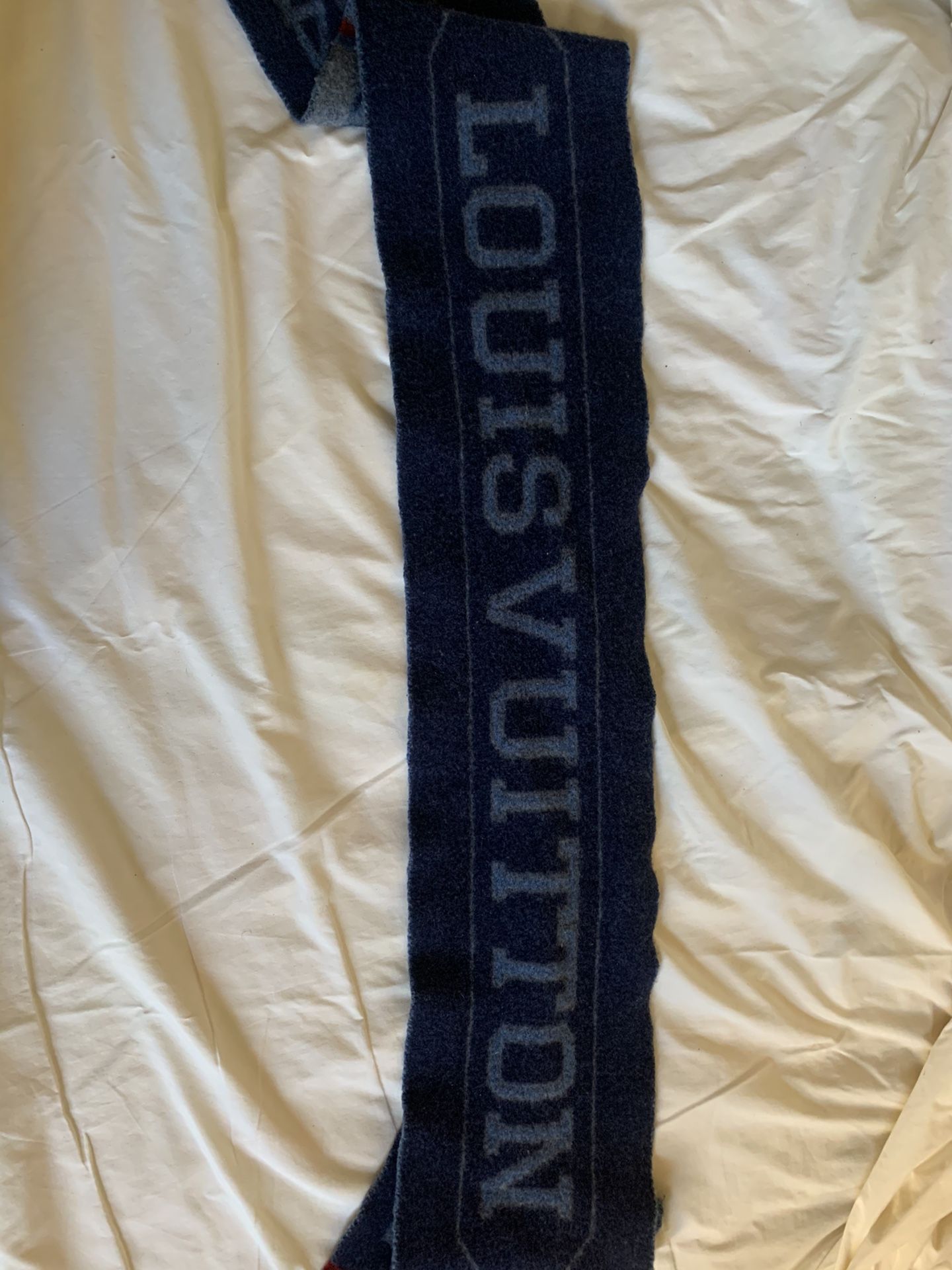 2017 Louis Vuitton Athletics City scarf