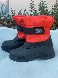 Snow boots for kids sizes 1,2,3,4 Thumbnail
