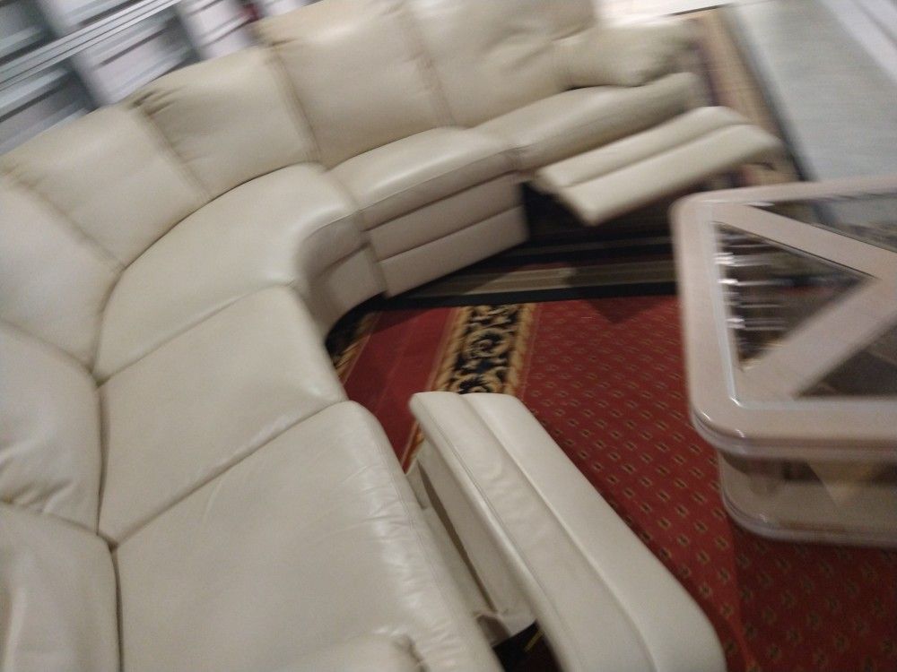 SPFA NATUZZI 100% REAL LEATHER RECLINER MANUAL.. DELIVERY SERVICE AVAILABLE 🚚