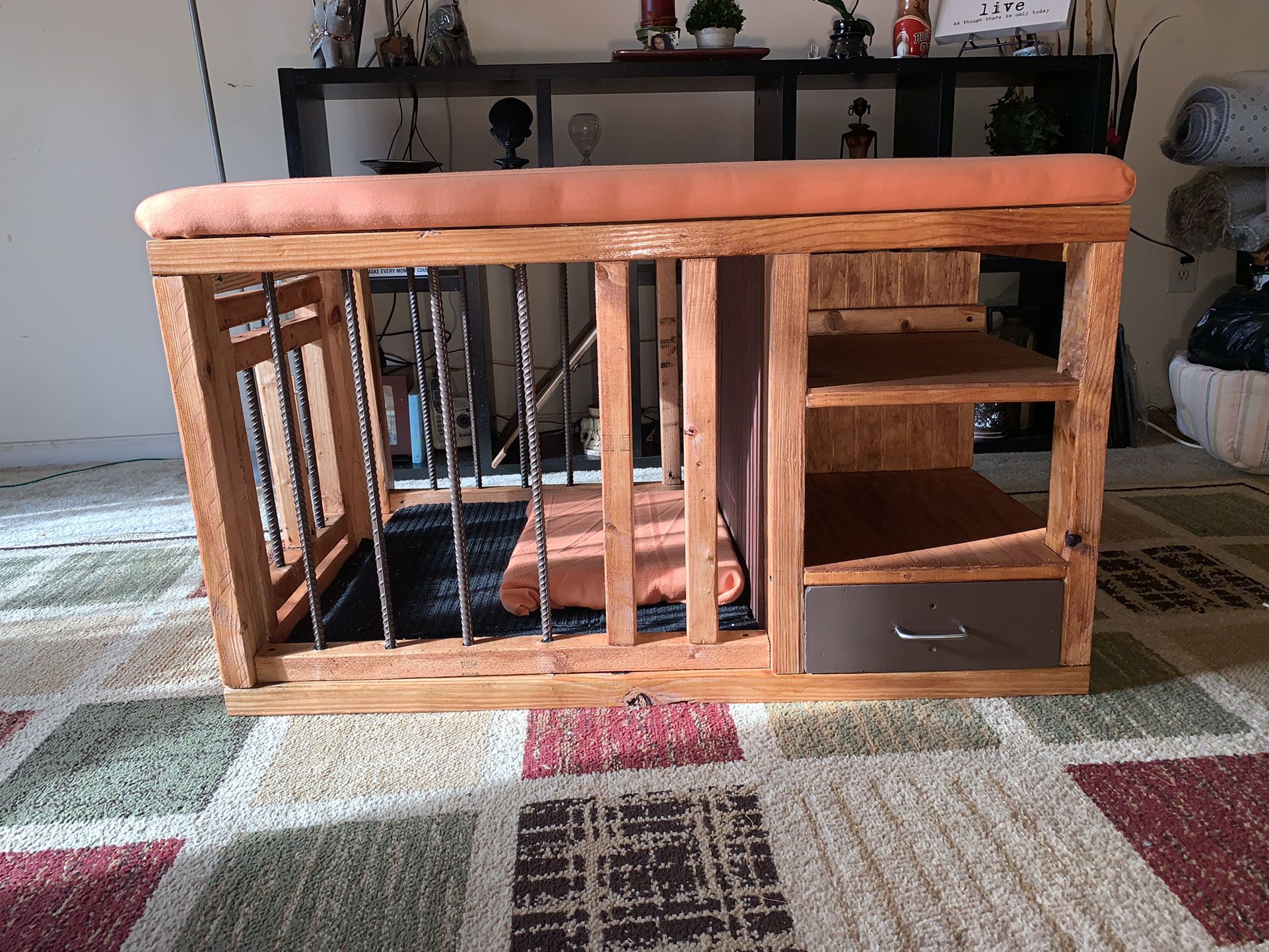 Dog Kennel/wide Bench/Shelving/draws