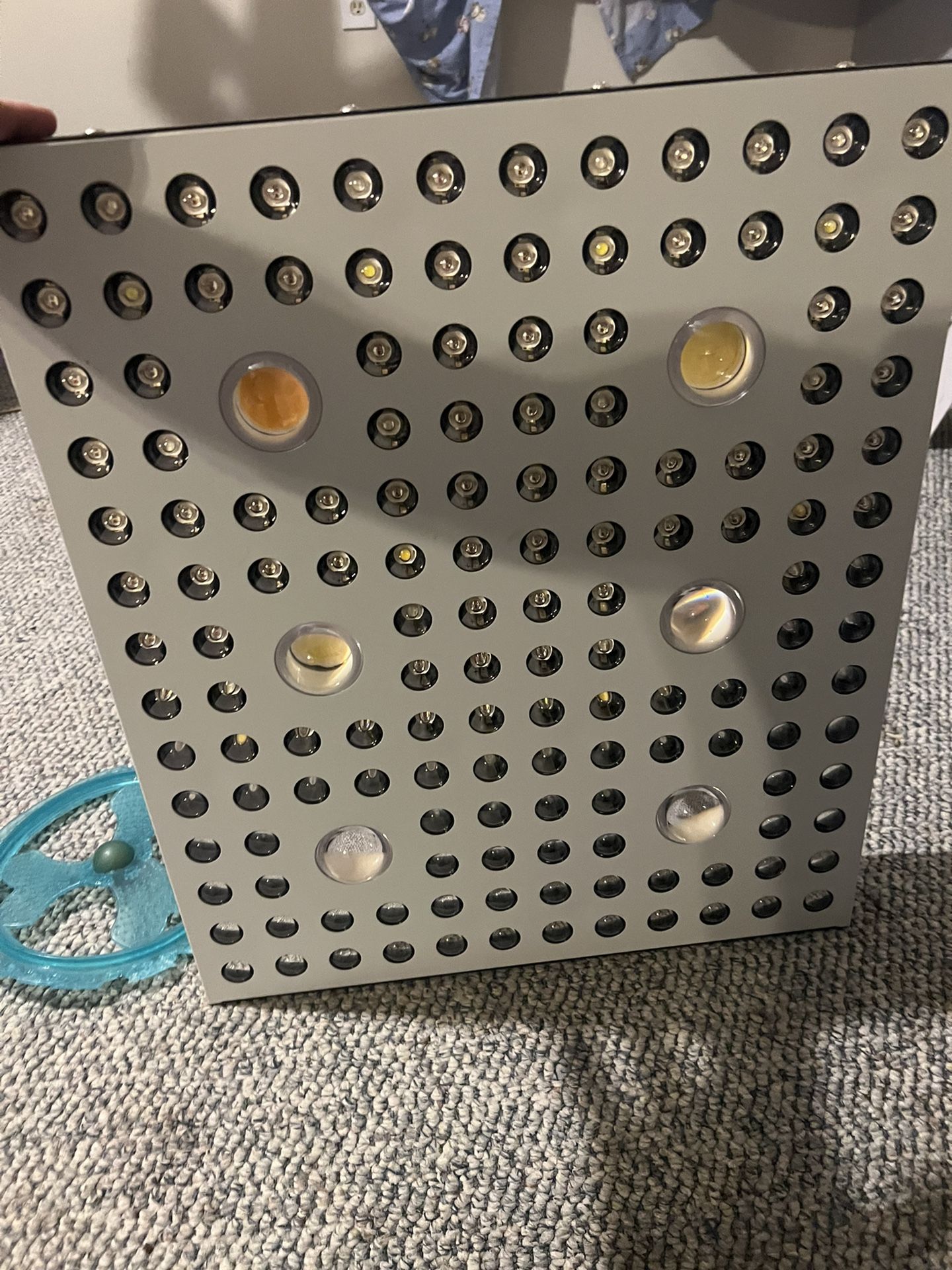 LED GROW LIGHT
