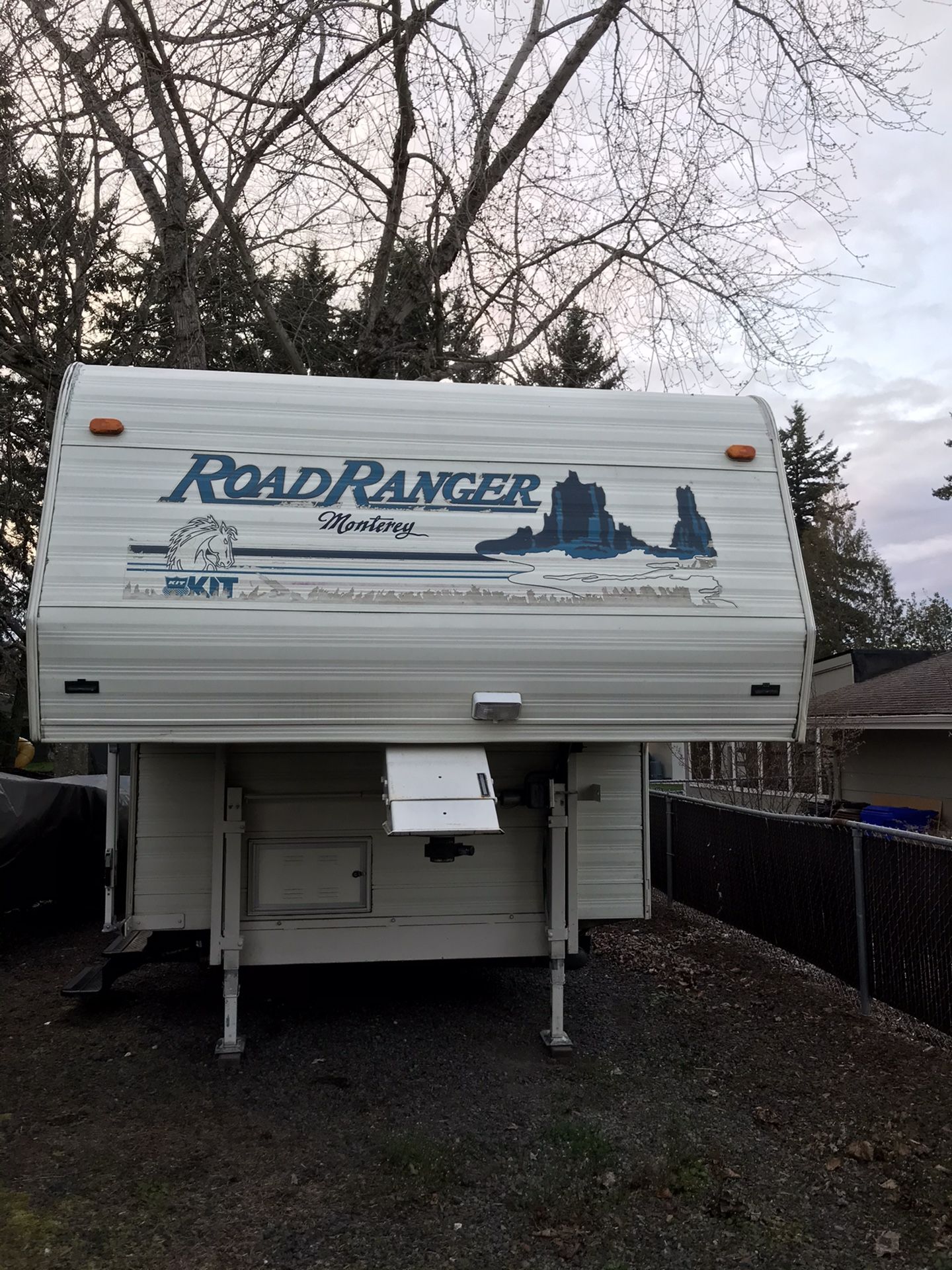 1994 21’ Kit Road Ranger 5th wheel trailer for Sale in Oregon City, OR ...