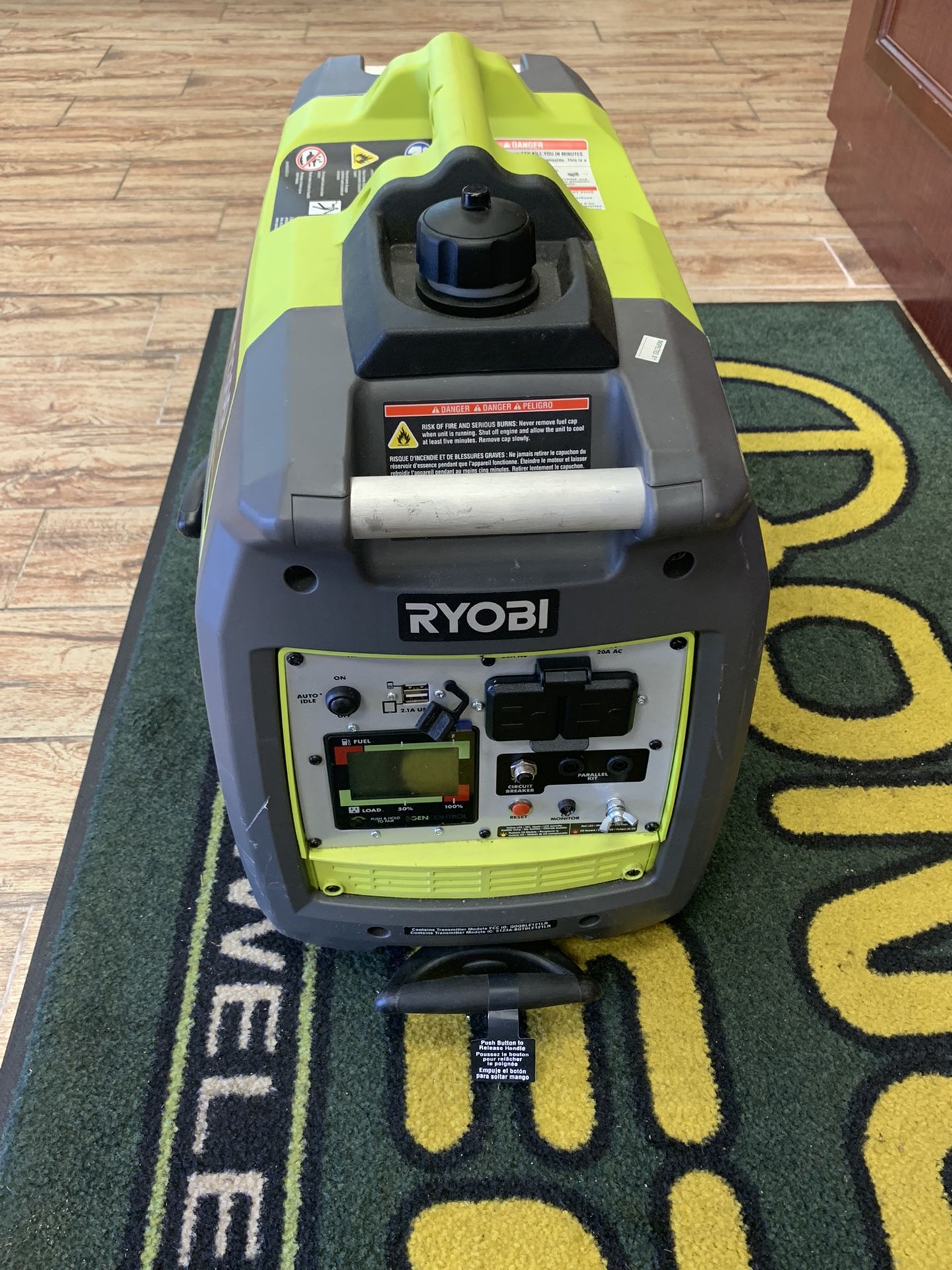 Ryobi RYI2322VNM 1800watts Generator