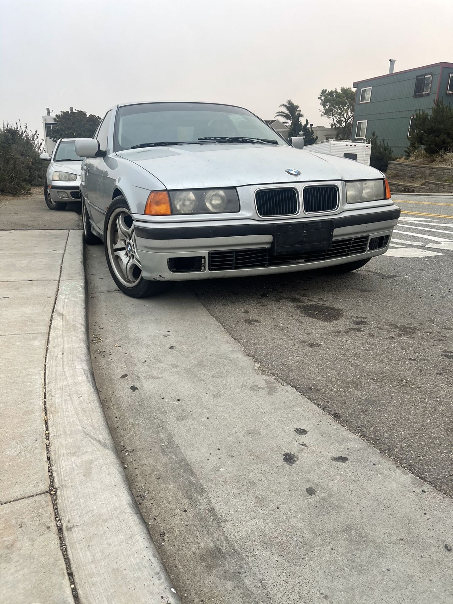 1996 BMW 328i