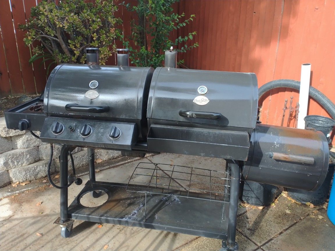 GRILL MASTER BBQ PIT