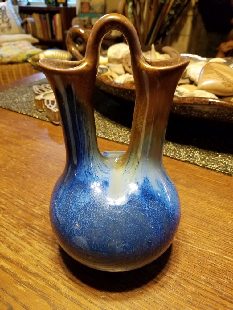 Pigeon Forge Pottery wedding vase