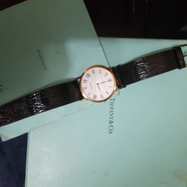 Baumer & Mercier Tiffany Wach Classima 18k Gold Is Used In New Condition Negociable.