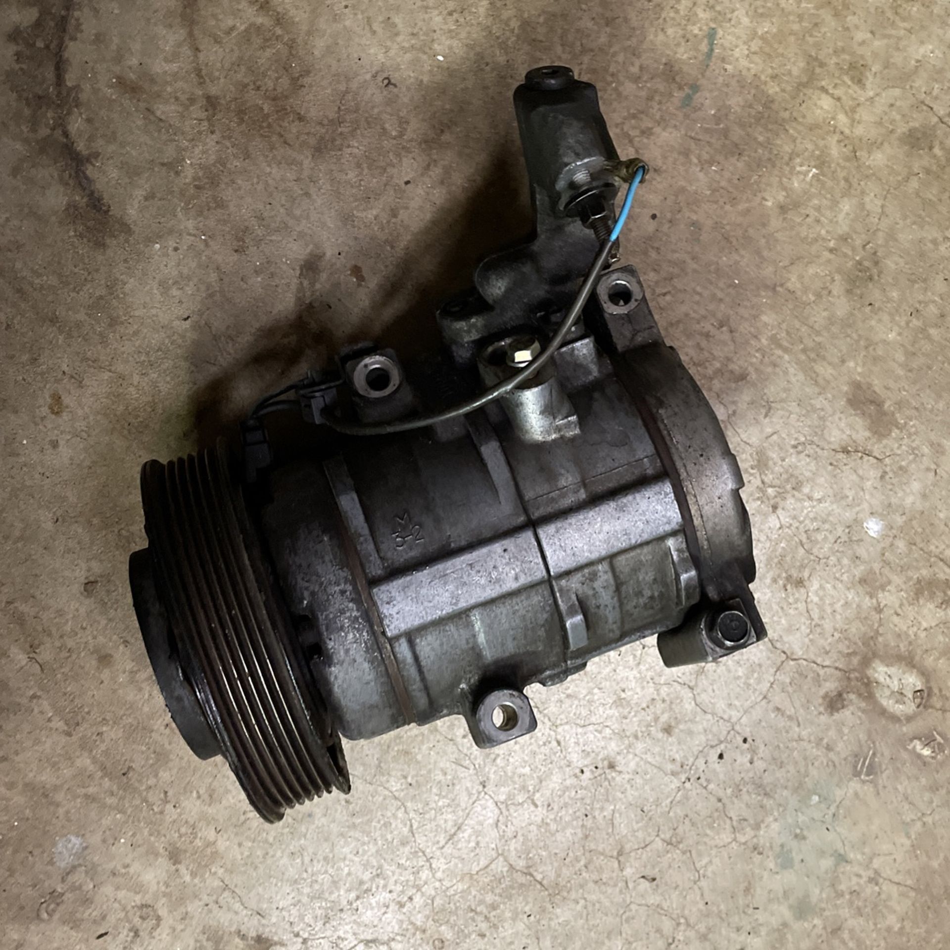 AC Compressor from Honda Pilot 2005