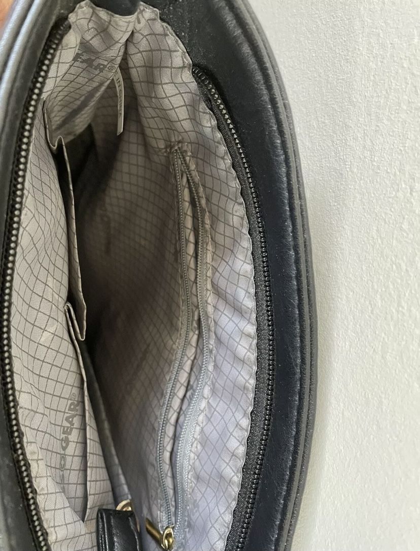 Swiss Gear Crossbody Bag