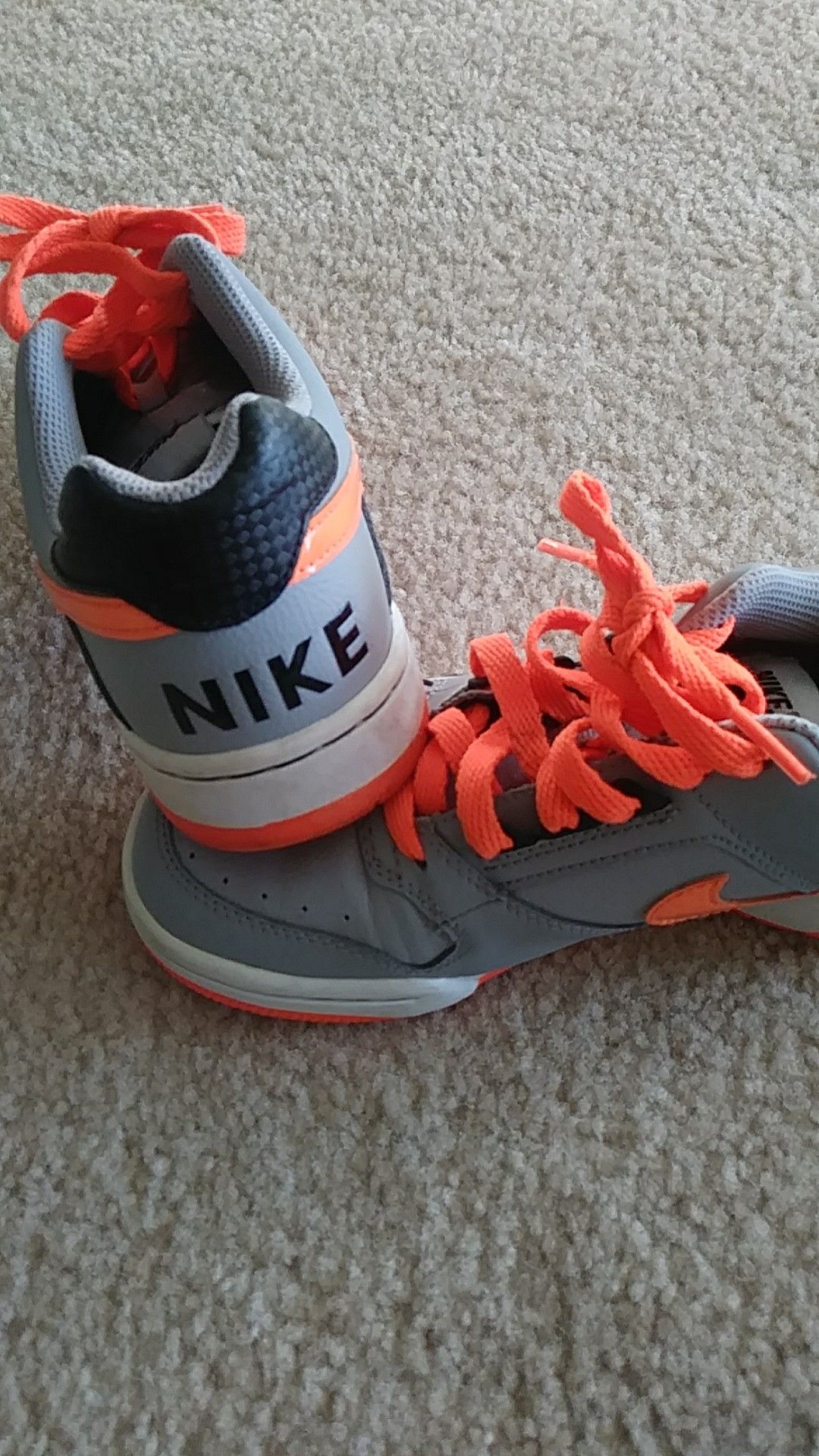 Nike size 4.5 boys