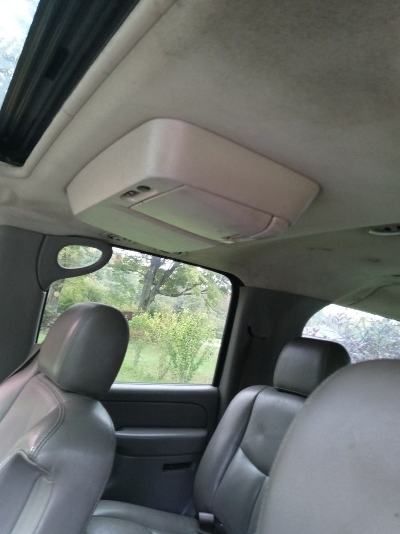 2005 Chevrolet Suburban